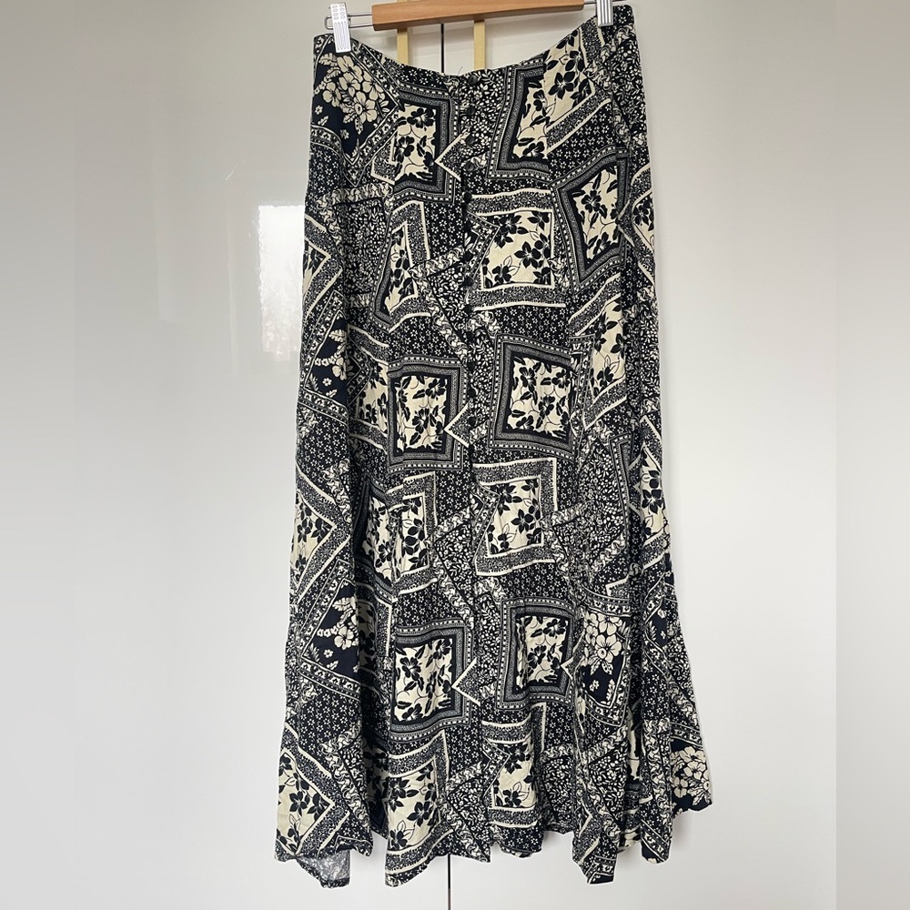 Dalmys 100% Rayon vintage maxi skirt